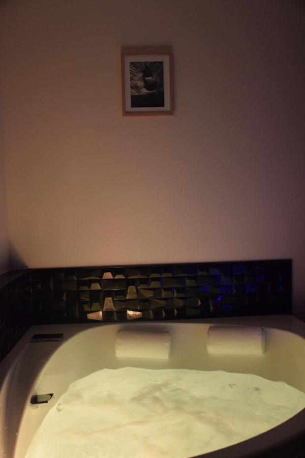 Bisseuil Au Fil De L'O B&B 외부 사진